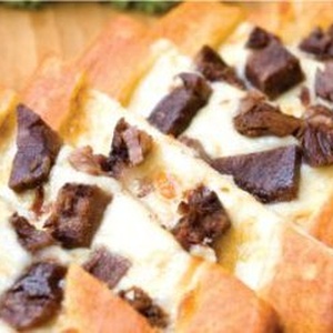 Pide with fried meat