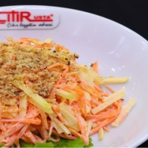 Carrot-apple salad