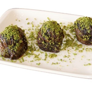 Баклава Мидия