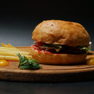 Куриный бургер