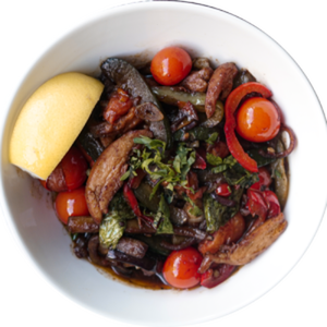 Куриный теплый салат