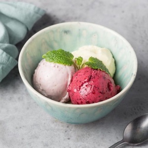 Different kinds of ice-cream