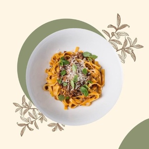 Fettuccine Bolognese