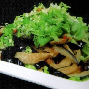 №141 Stewed eggplants with herbs and vegetables in sauce