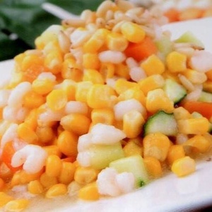 №127 Shrimps with cucumbers and cashews