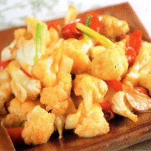 №102 Fried lamb with cauliflower