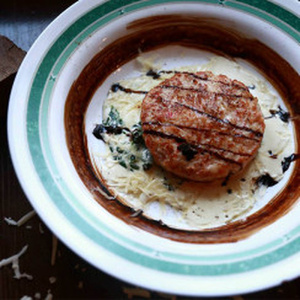 Turkey cutlets with vegetables