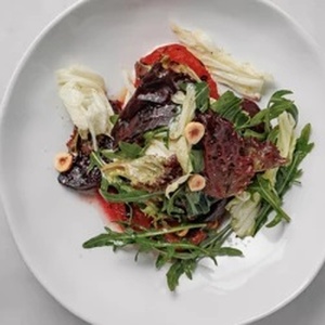 Запечная свекла, томаты и рикотта