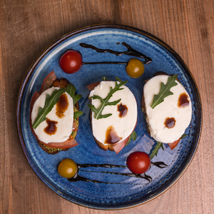 Брускетта Капрезе