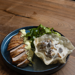 Куриное филе с сырным соусом Josper