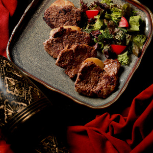  Medallions in honey mustard sauce