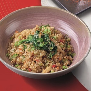 ЖАРЕНЫЙ РИС С ОВОЩАМИ