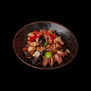 Говядина с овощами в остро сладком соусе