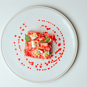 Салат арбуз с сыром Фета