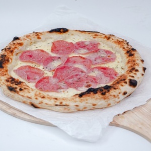 Ham pizza