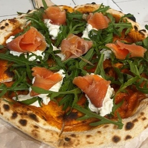 Pizza with trout