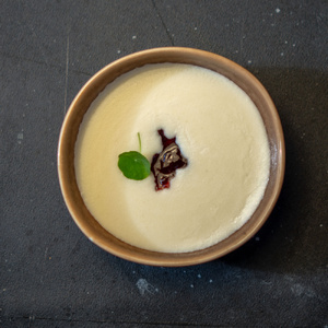  SEMOLINA PORRIDGE WITH COCONUT MILK AND CHERRY