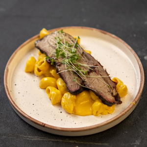  MCCHEESE WITH BBQ BRISKET