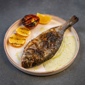 DORADO FISH IN WHITE SAUCE