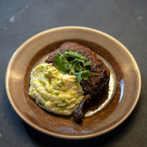  BBQ CHICKEN LEG WITH MASHED POTATOES