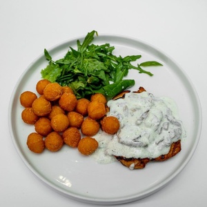 Chicken steak with mushroom sauce