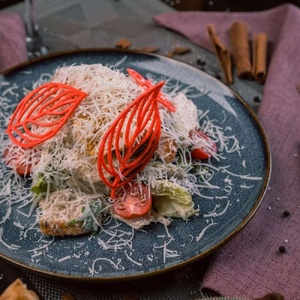 Цезарь с курицей