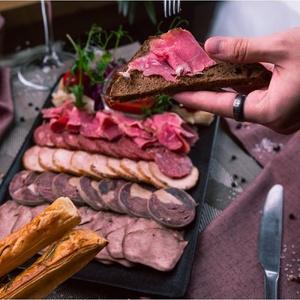 Мясное ассорти