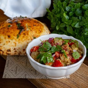 Eggplant caviar with flatbread