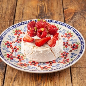  Pavlova dessert