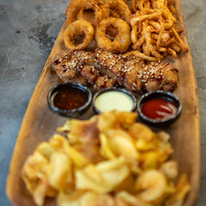 СЕТ К ПИВУ НА 4 ПЕРСОНЫ