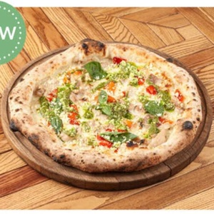 Pizza with chicken and baked peppers