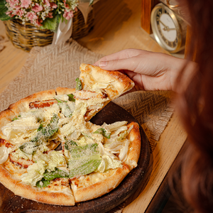  Пицца Цезарь