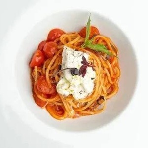 Spaghetti Pomodoro with Stracciatella