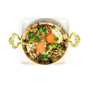 Яйцо с тушенном мясом